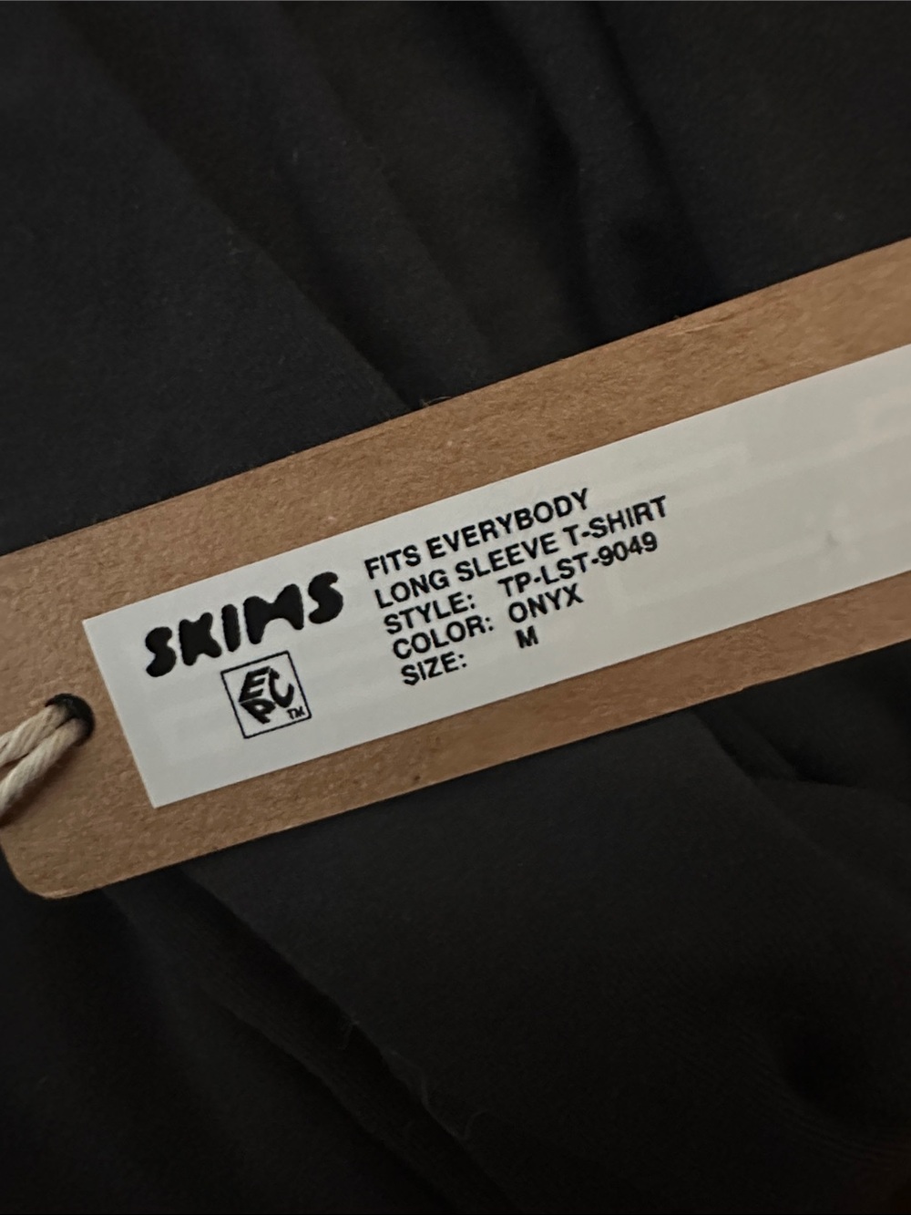 New Skims Fits Everybody long sleeve Onyx - Picture 3 of 3